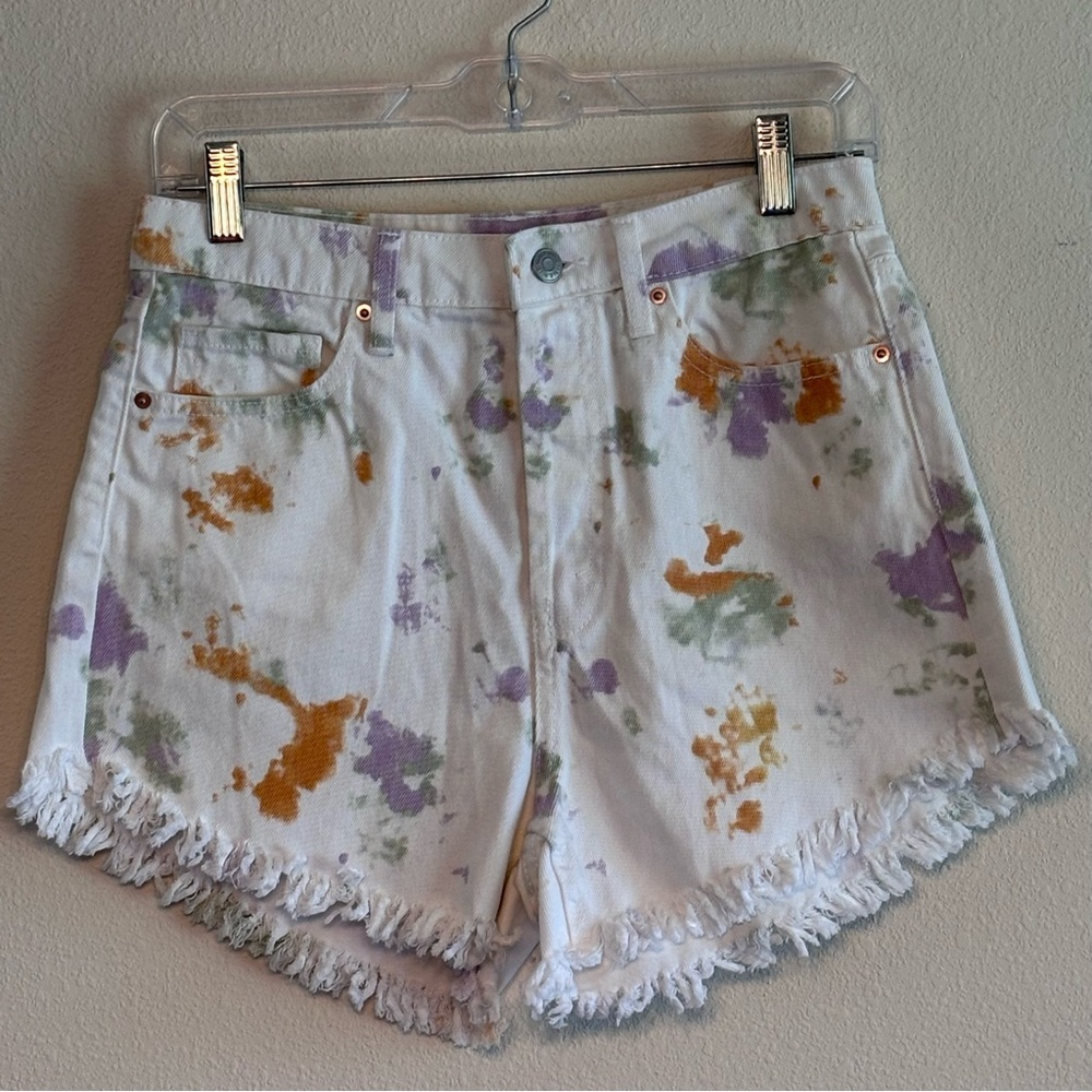 EUC Wild Fable Stylish Women's Frayed Hem Shorts  White High Waisted SZ 4